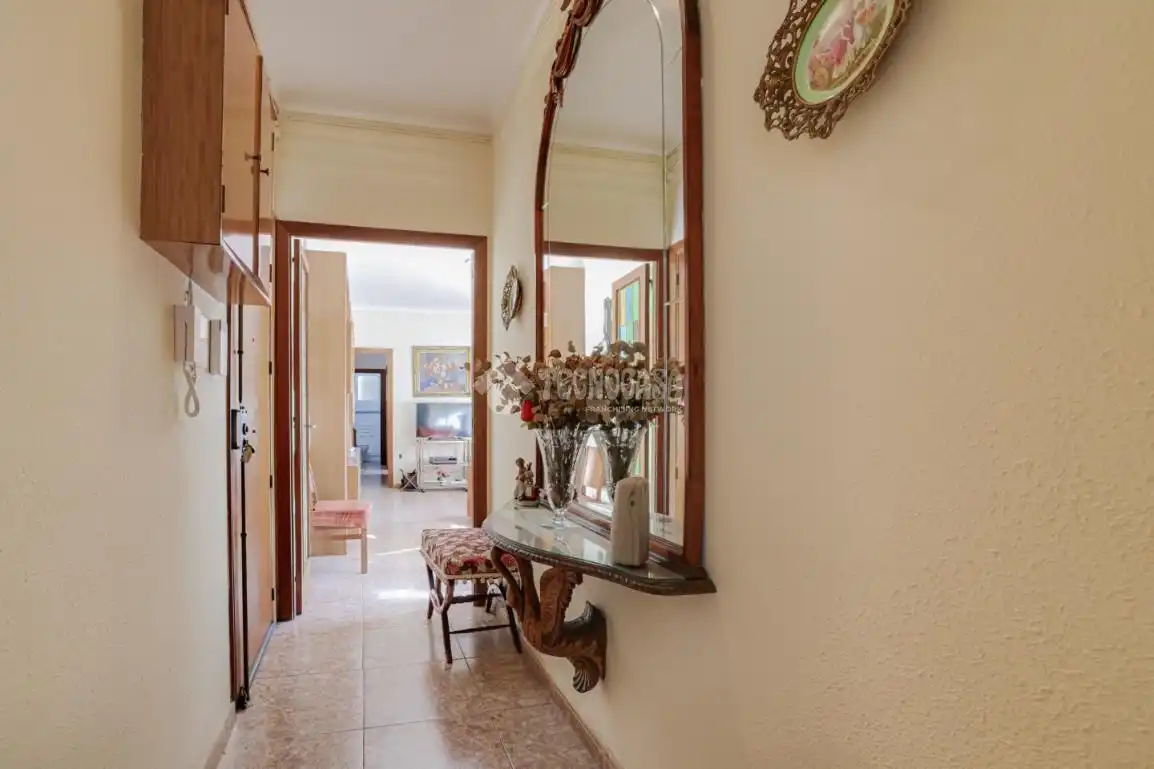 Piso en venta en Barcelona con Balcón