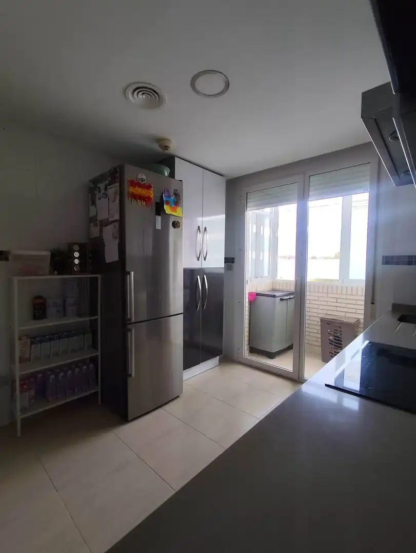 Kitchen of Flat for sale in Pedanías Oeste