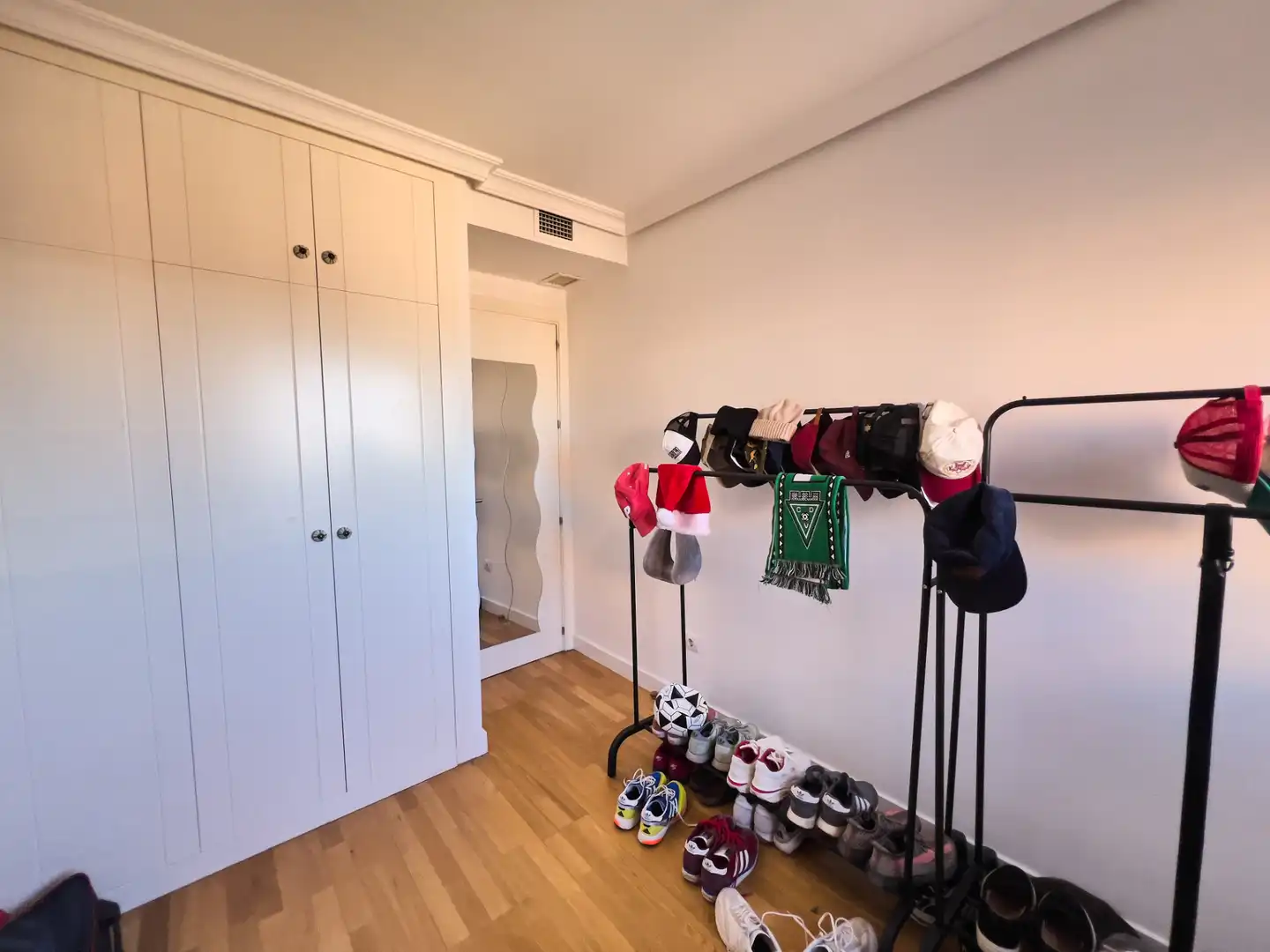 Dormitori de Àtic en venda en Madrid amb Aire condicionat, Calefacció i Jardí privat