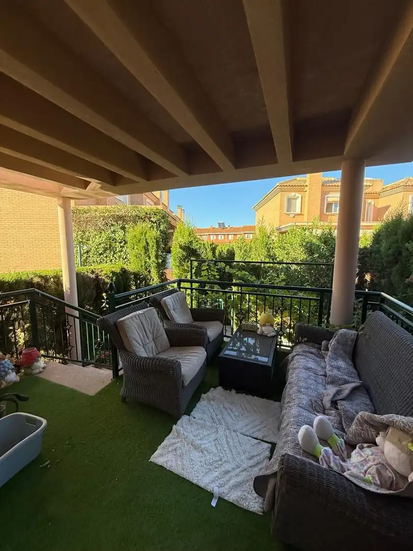 Terrassa de Casa adosada en venda en Sant Joan d'Alacant