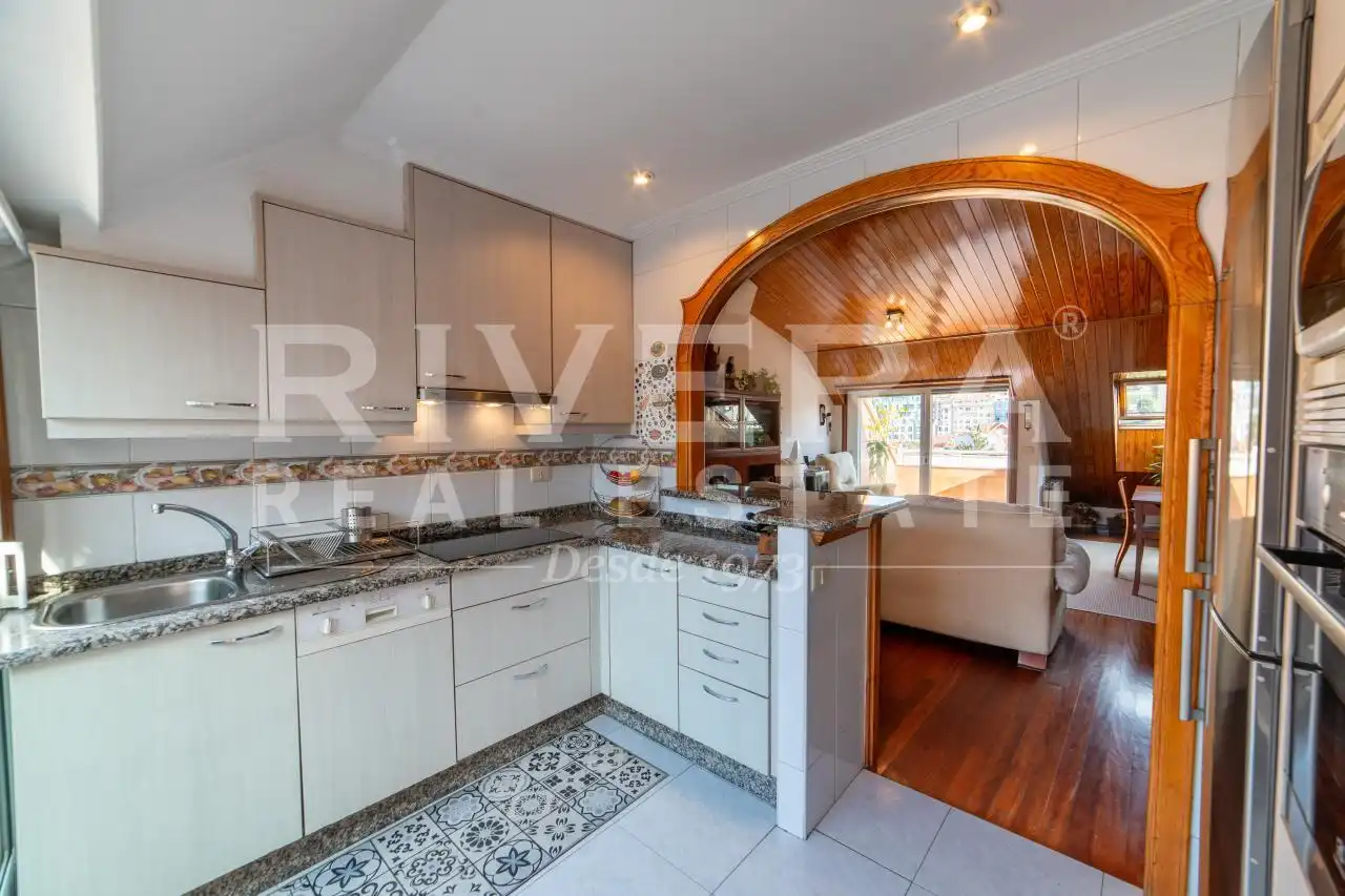 Kitchen of Attic for sale in Vigo   with Heating, Terrace and Storage room