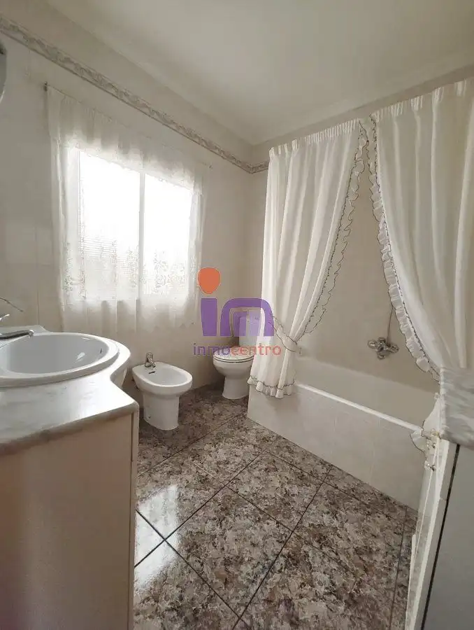 Casa con terraza en venta en Valdepeñas, imagen 15