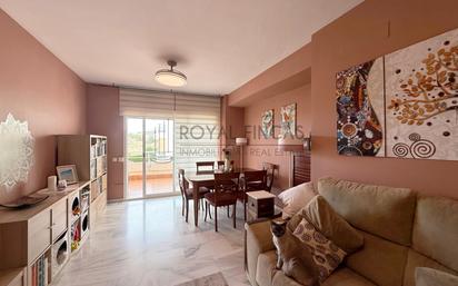 Living room of Flat for sale in Benalmádena  with Air Conditioner, Terrace and Storage room