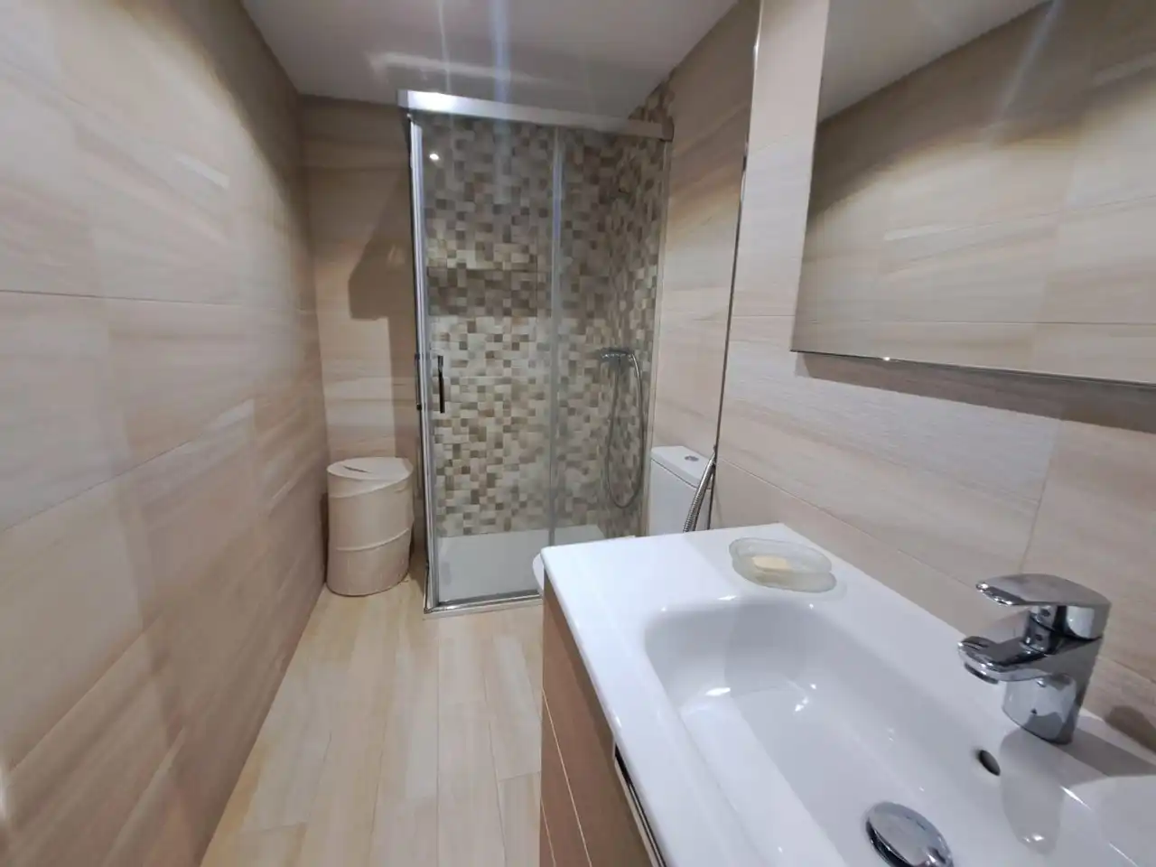 Badezimmer von Wohnung zur Miete in Málaga mit Klimaanlage, Terrasse und Möbliert