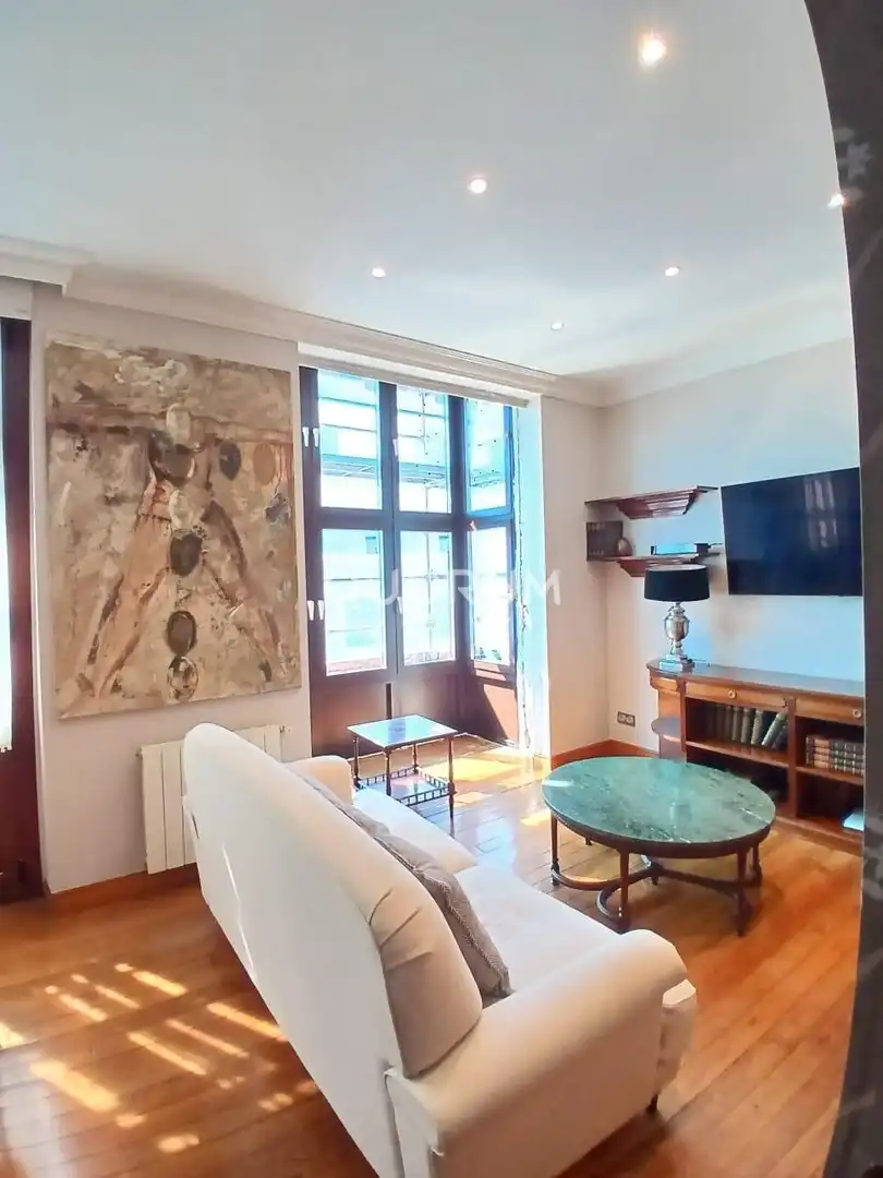 Sala de estar de Piso en venta en Bilbao  con Calefacción y Balcón
