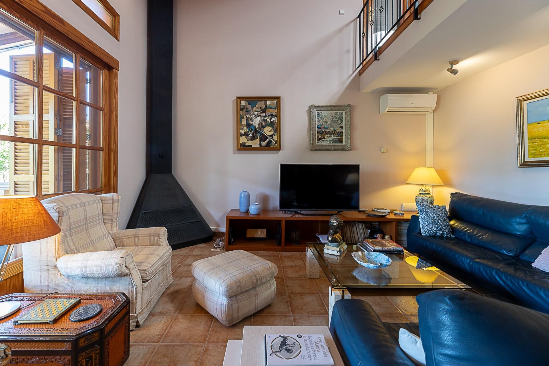 Living room of House or chalet for sale in Bunyola  with Air Conditioner, Heating and Private garden