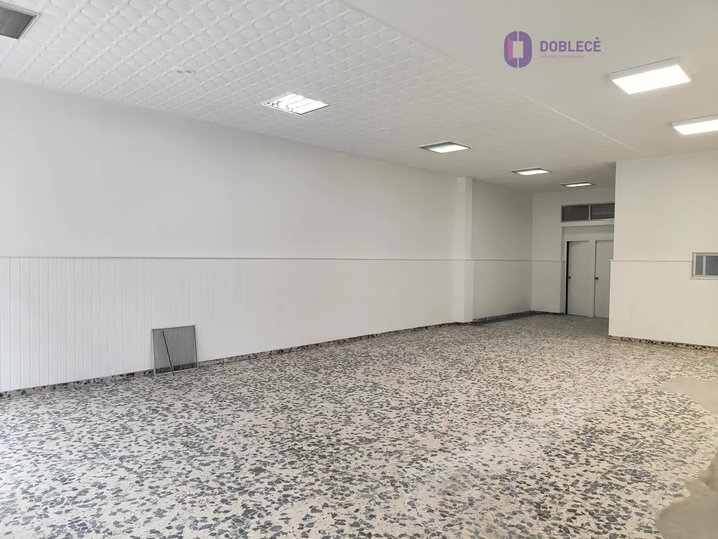 Local comercial en venta en Rúa de Pizarro 11, imagen 12