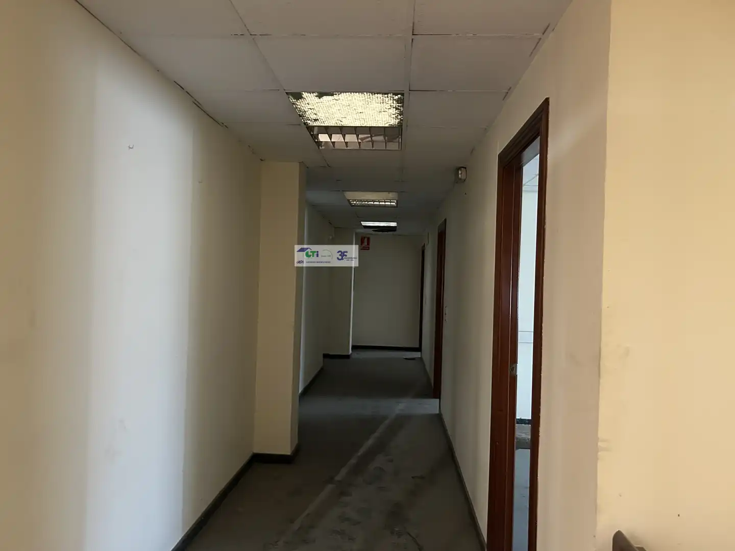 Nau industrial de lloguer en Utebo
