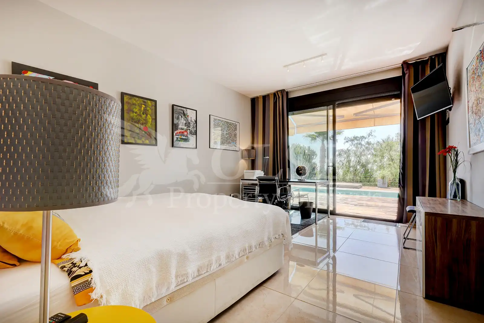 Habitación de Casa o chalet en venta en Estepona con Aire acondicionado, Calefacción y Jardín privado