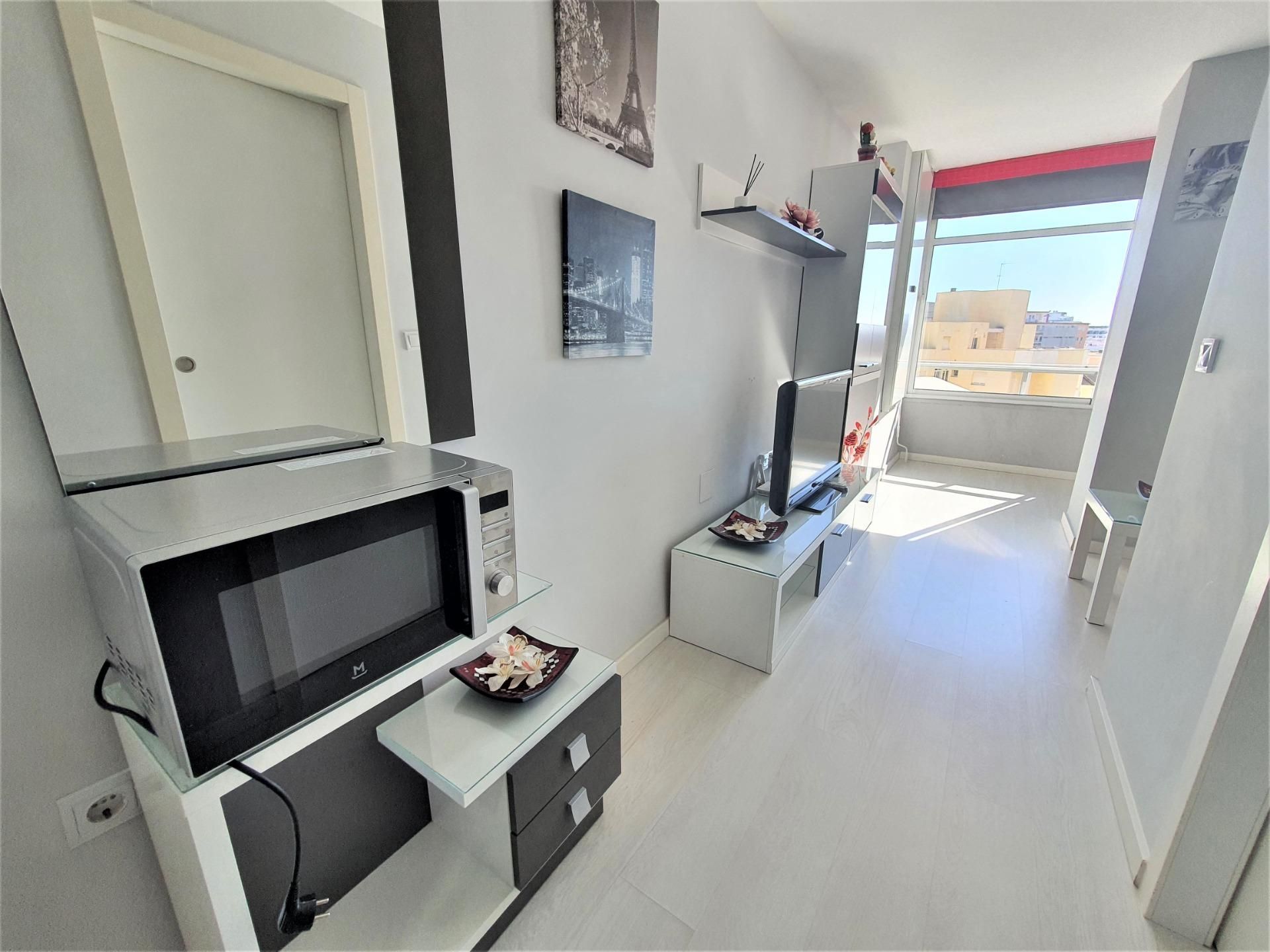 Living room of Study for sale in Torremolinos  with Air Conditioner and Community pool