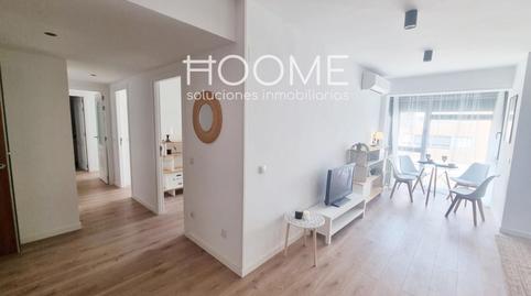 Foto 4 de Piso en venta en Nazaret, Niño Jesús, Madrid
