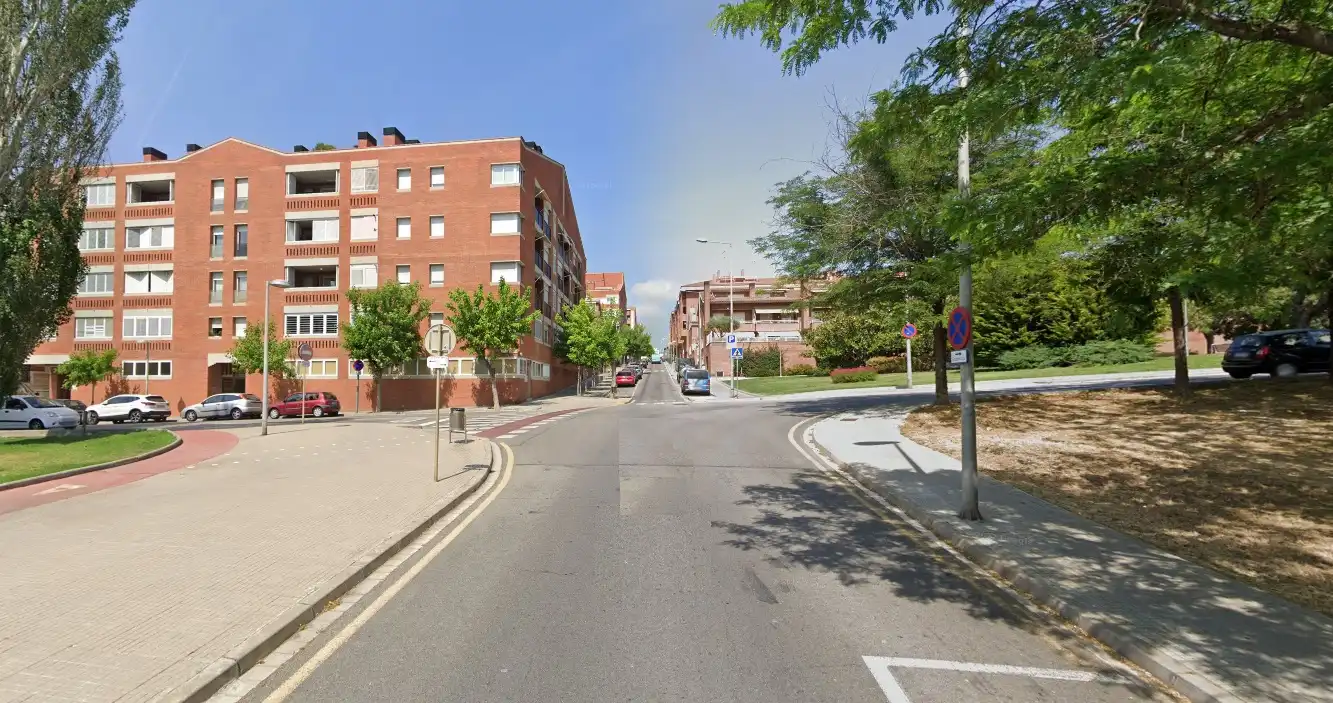 Außenansicht von Büro zur Miete in Sant Joan Despí