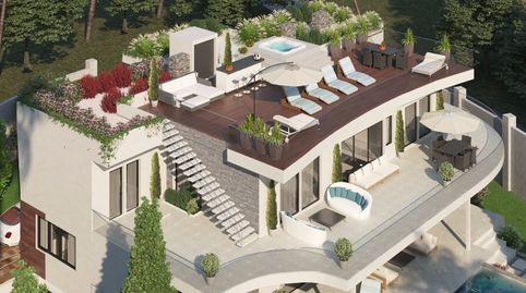 Espectacular villa a estrenar ubicada dentro de una de las mejores urbanizaciones del valle del golf