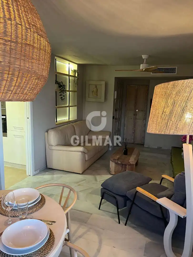 Wohnzimmer von Wohnung zur Miete in El Puerto de Santa María mit Klimaanlage, Heizung und Terrasse