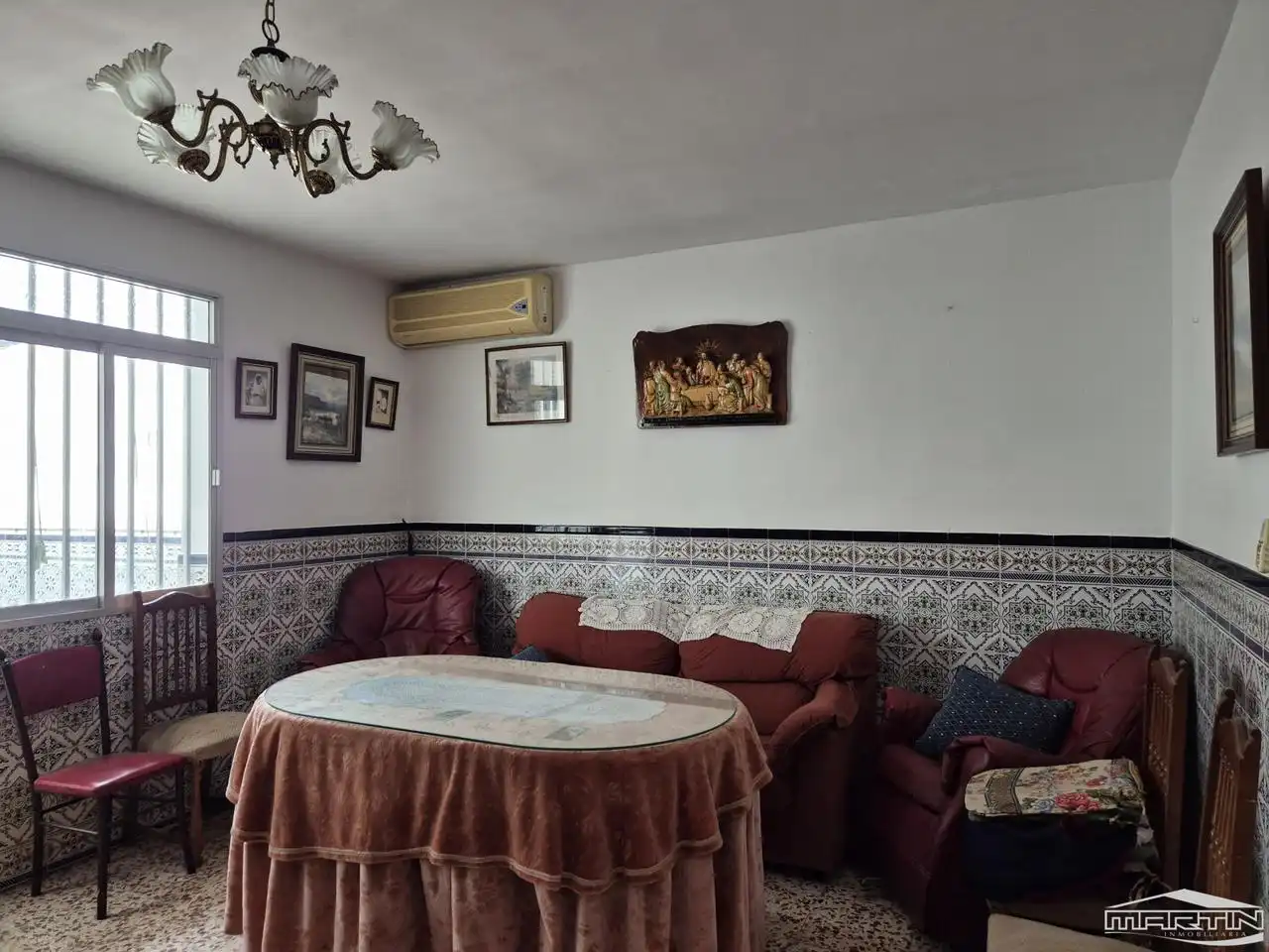 Sala d'estar de Casa o xalet en venda en Benamejí amb Aire condicionat, Terrassa i Traster