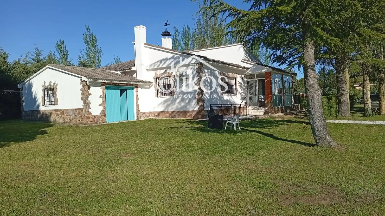 Casa amb piscina en venda a Huelmos S Joaquin, imagen 3