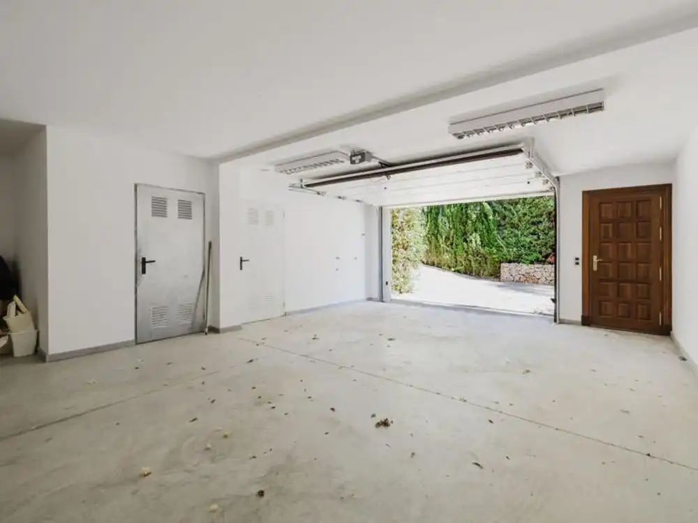 Parking of Houses for rent in Benahavís  with Air Conditioner, Private garden and Terrace