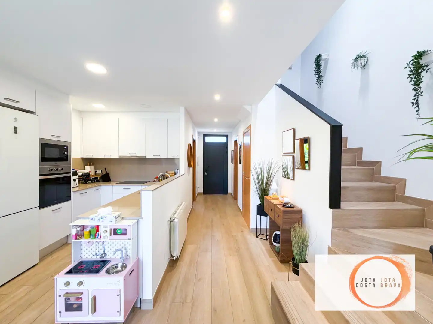House with terrace for sale in Carrer Girona 16, imagen 3