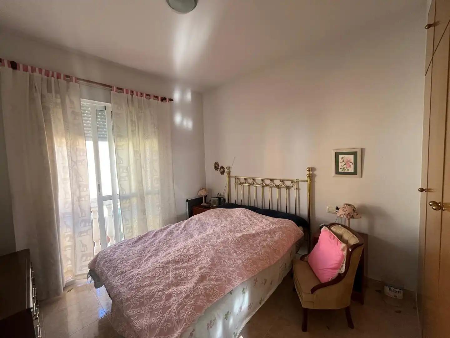 Habitación de Casa adosada en venta en Cáceres con Aire acondicionado, Calefacción y Terraza