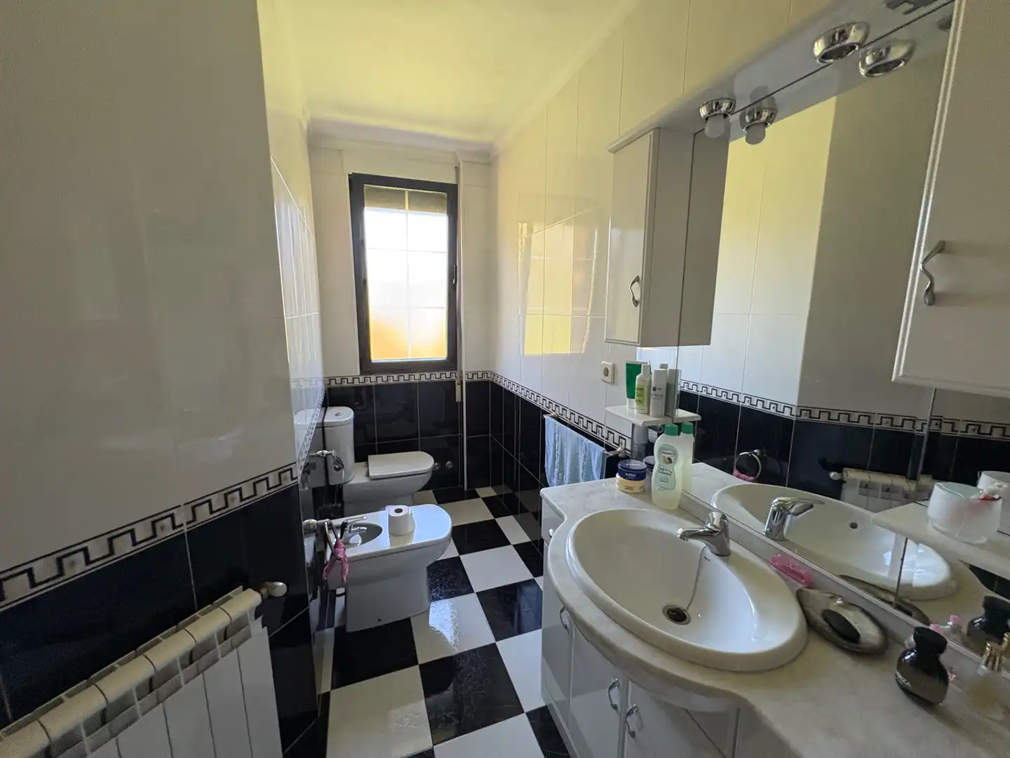Baño de Casa o chalet en venta en Cedeira con Calefacción, Jardín privado y Horno