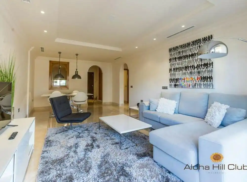 Appartement compact avec piscine à vendre à Nueva Andalucía, imagen 6
