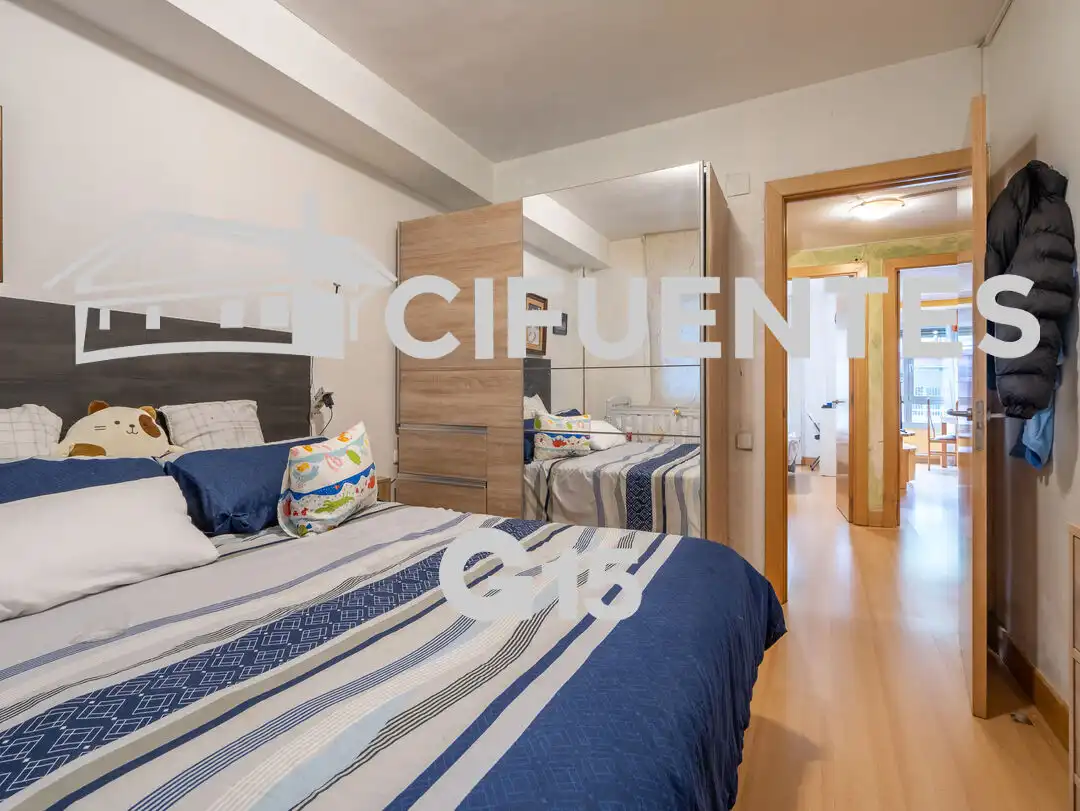 Bedroom of Flat for sale in Donostia - San Sebastián   with Storage room and Balcony