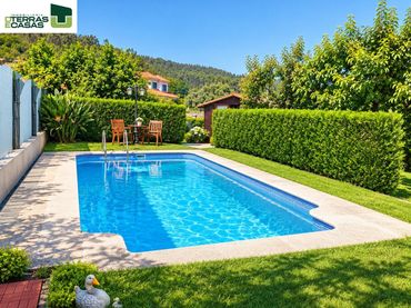 Detached house with pool for sale in CERDEIRAS
