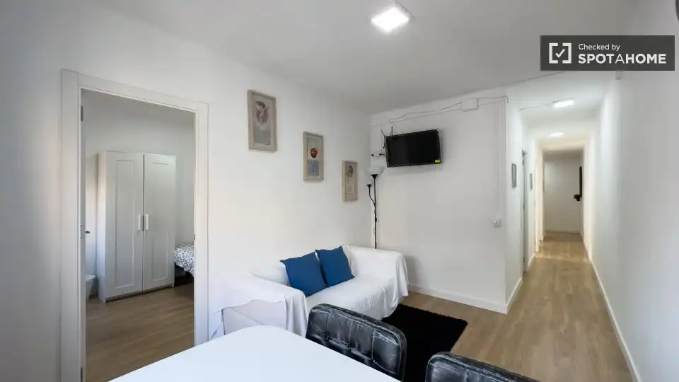 Living room of Flat for rent in L'Hospitalet de Llobregat  with Air Conditioner, Heating and Furnished