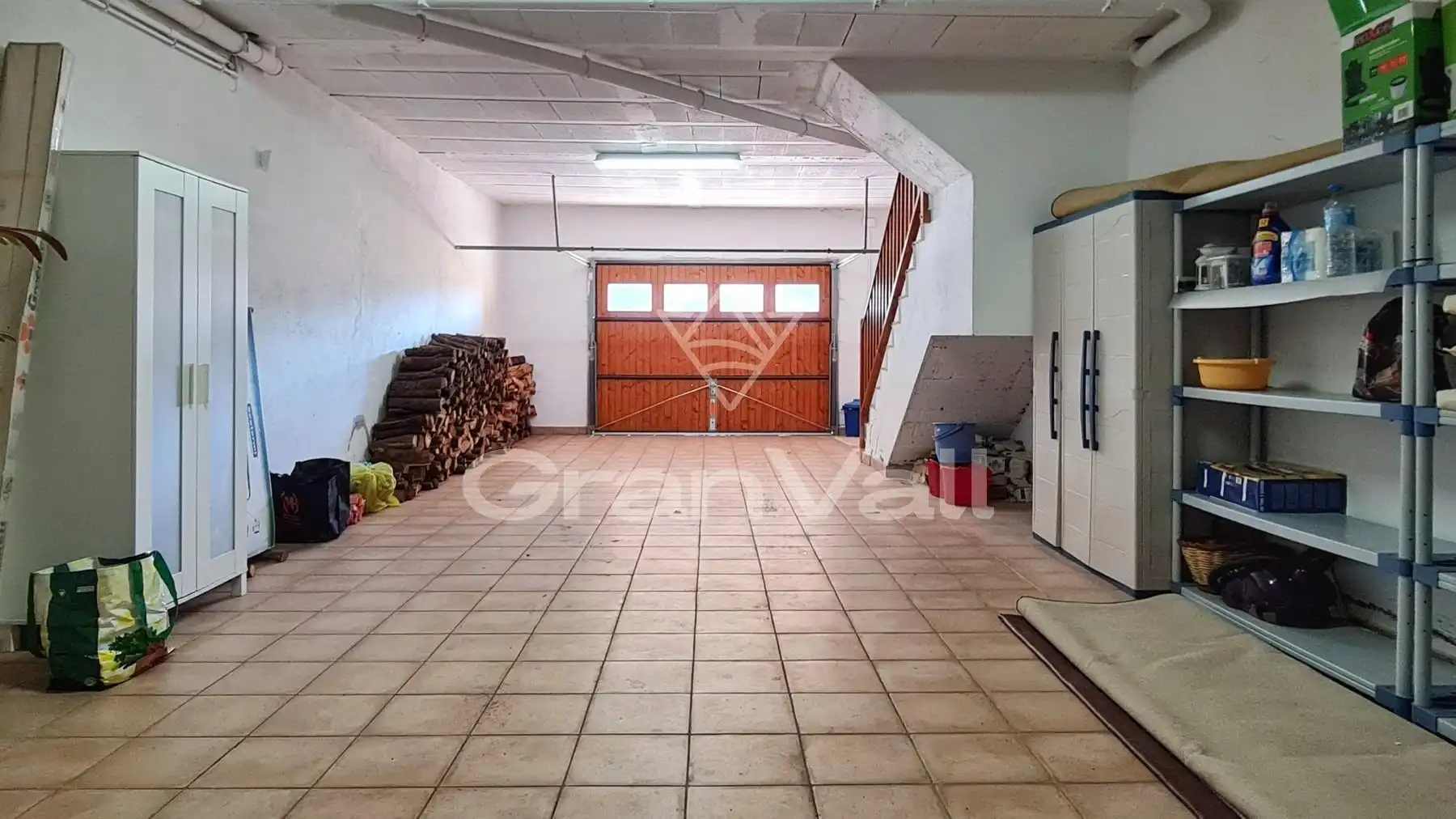 Einfamilien-Reihenhaus zum Verkauf in Osséja mit Heizung, Parkett und Terrasse