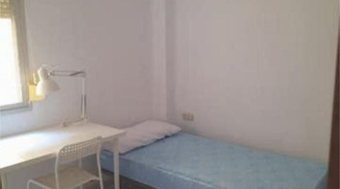 Foto 4 de Pis de lloguer a Cortijo Bazán - Los Casinis - Los Cipreses, Málaga Capital