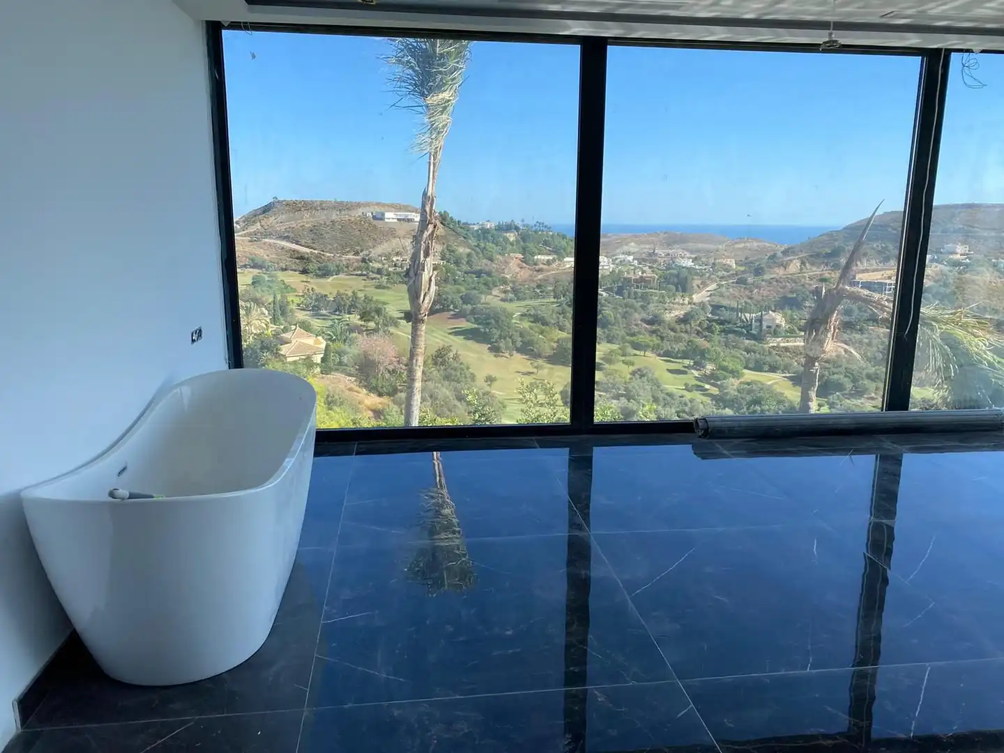 Bathroom of Houses for rent in Benahavís  with Air Conditioner, Heating and Private garden