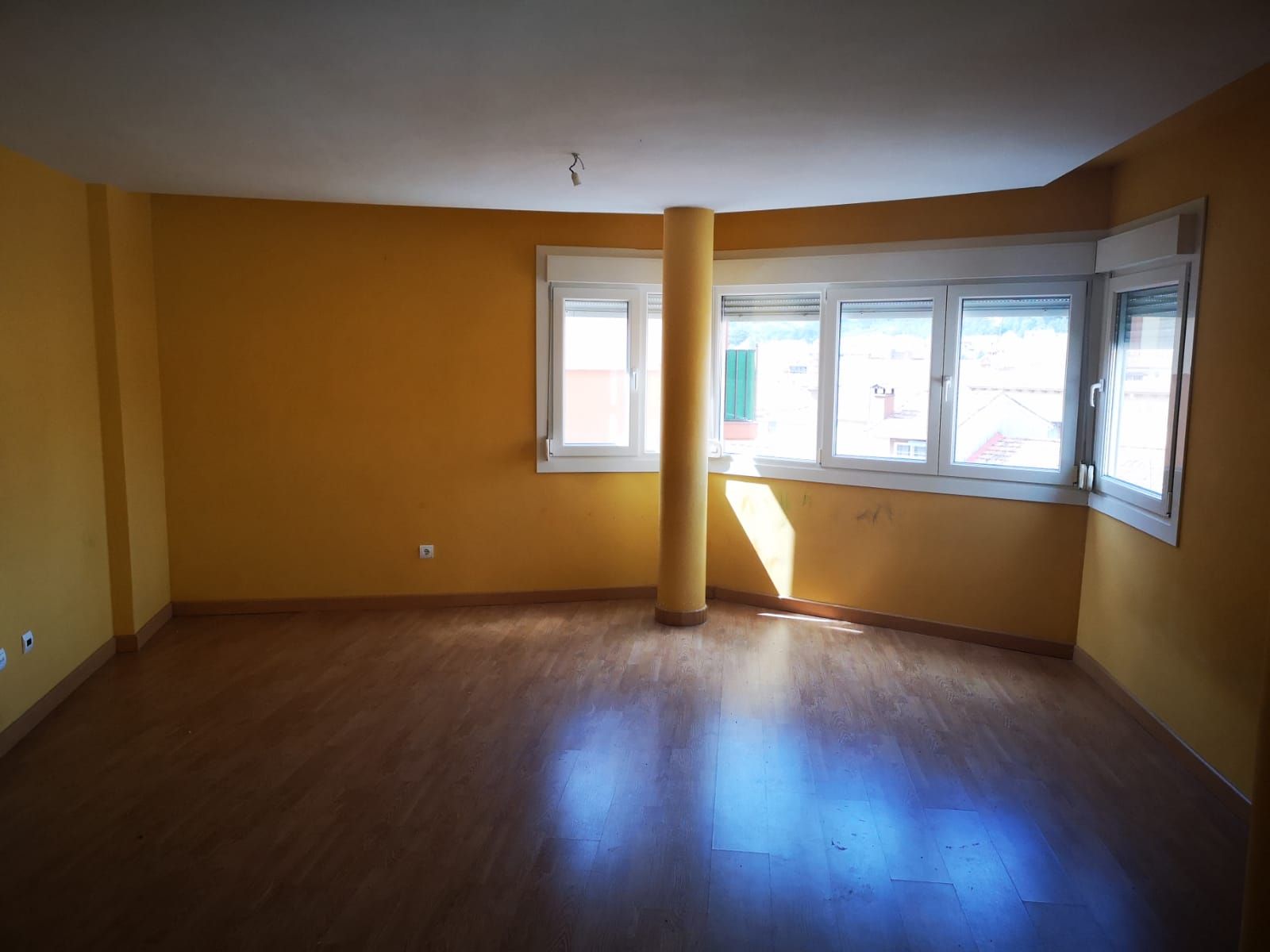 Schlafzimmer von Wohnung zum verkauf in Arenas de San Pedro