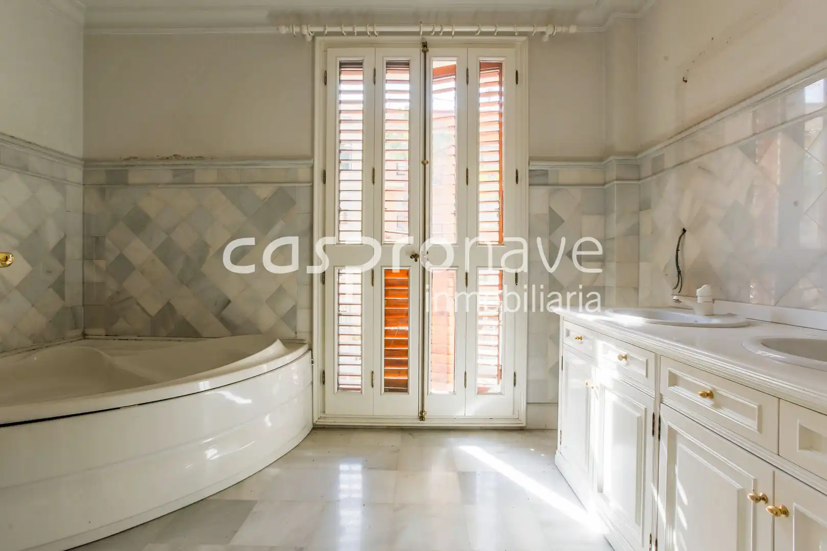 Casa o xalet en venda a Avinguda de la Mura, 19, Cariñena - Carinyena