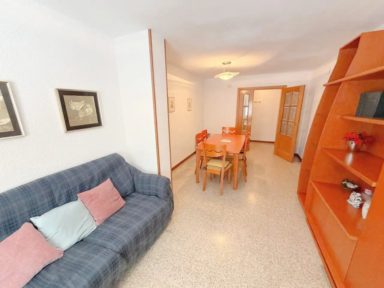 Sala d'estar de Pis en venda en El Prat de Llobregat amb Forn