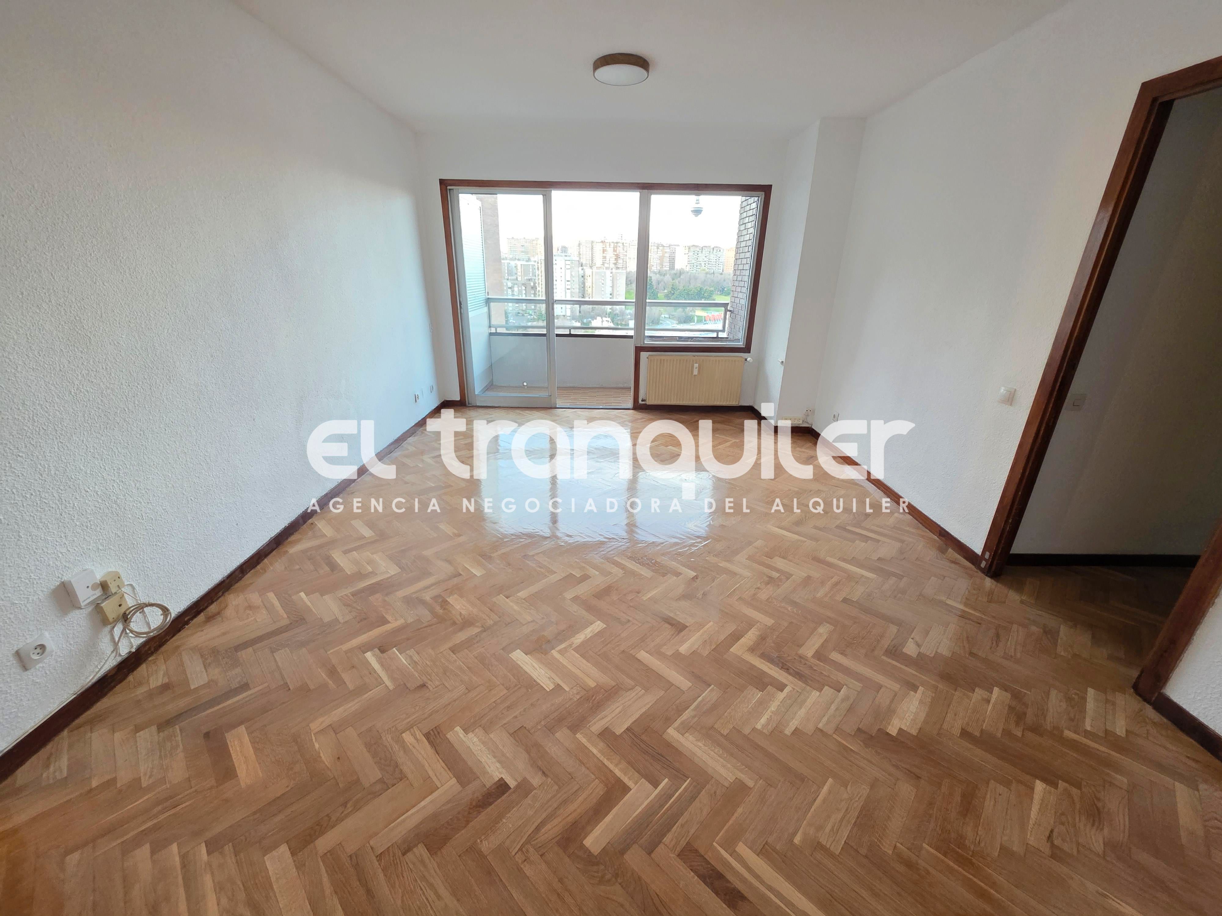 Pis de lloguer a Camino Vinateros, Media Legua