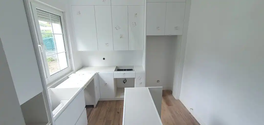 Cuina de Casa adosada en venda en Bilbao  amb Aire condicionat, Calefacció i Jardí privat