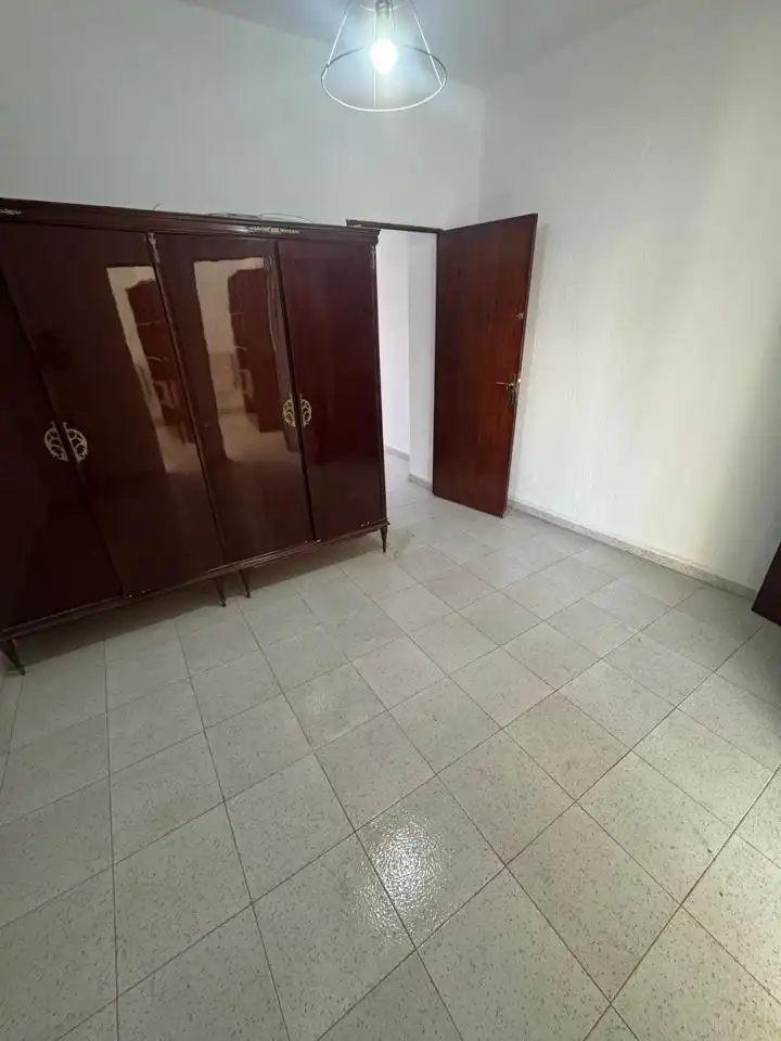 Casa o chalet en venta en Brenes con Terraza y Trastero