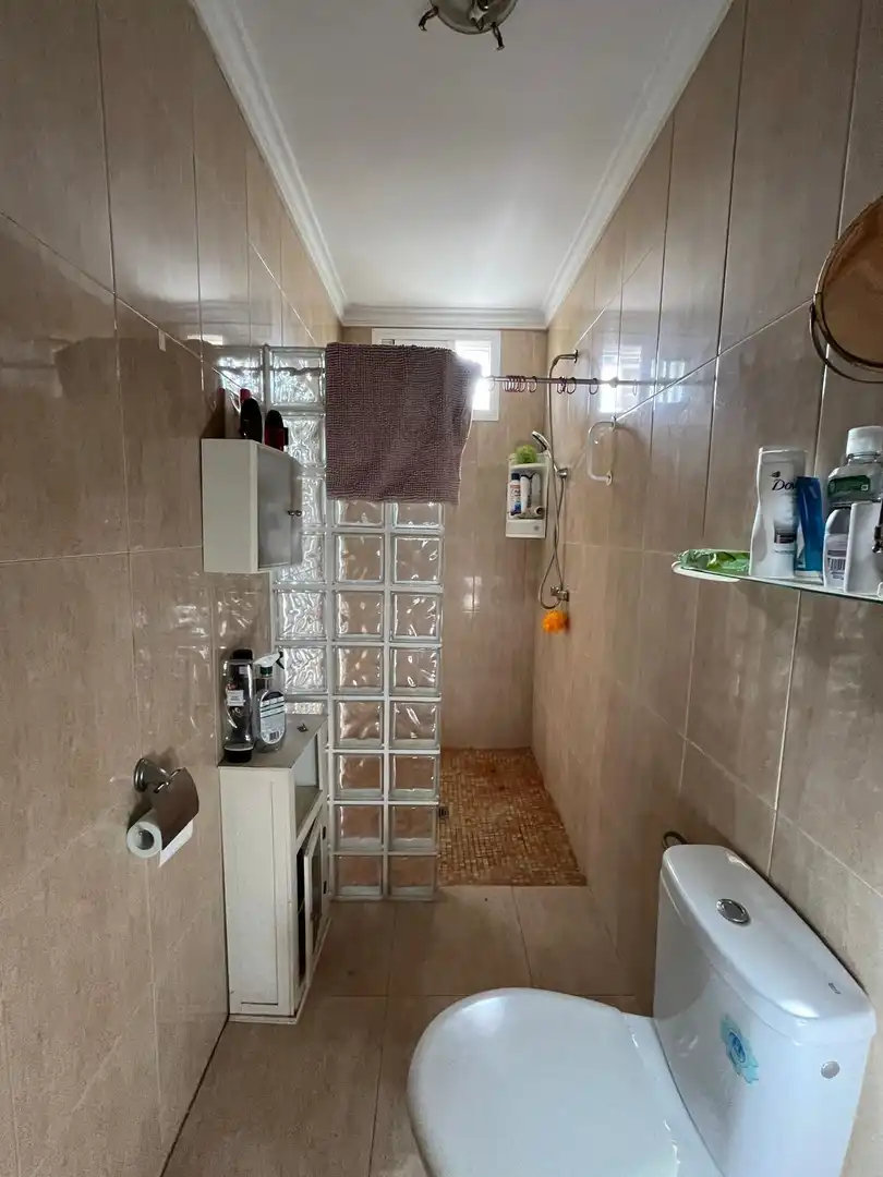 Badezimmer von Country house zum Verkauf in Chiclana de la Frontera mit Privatgarten, Abstellraum und Schwimmbad