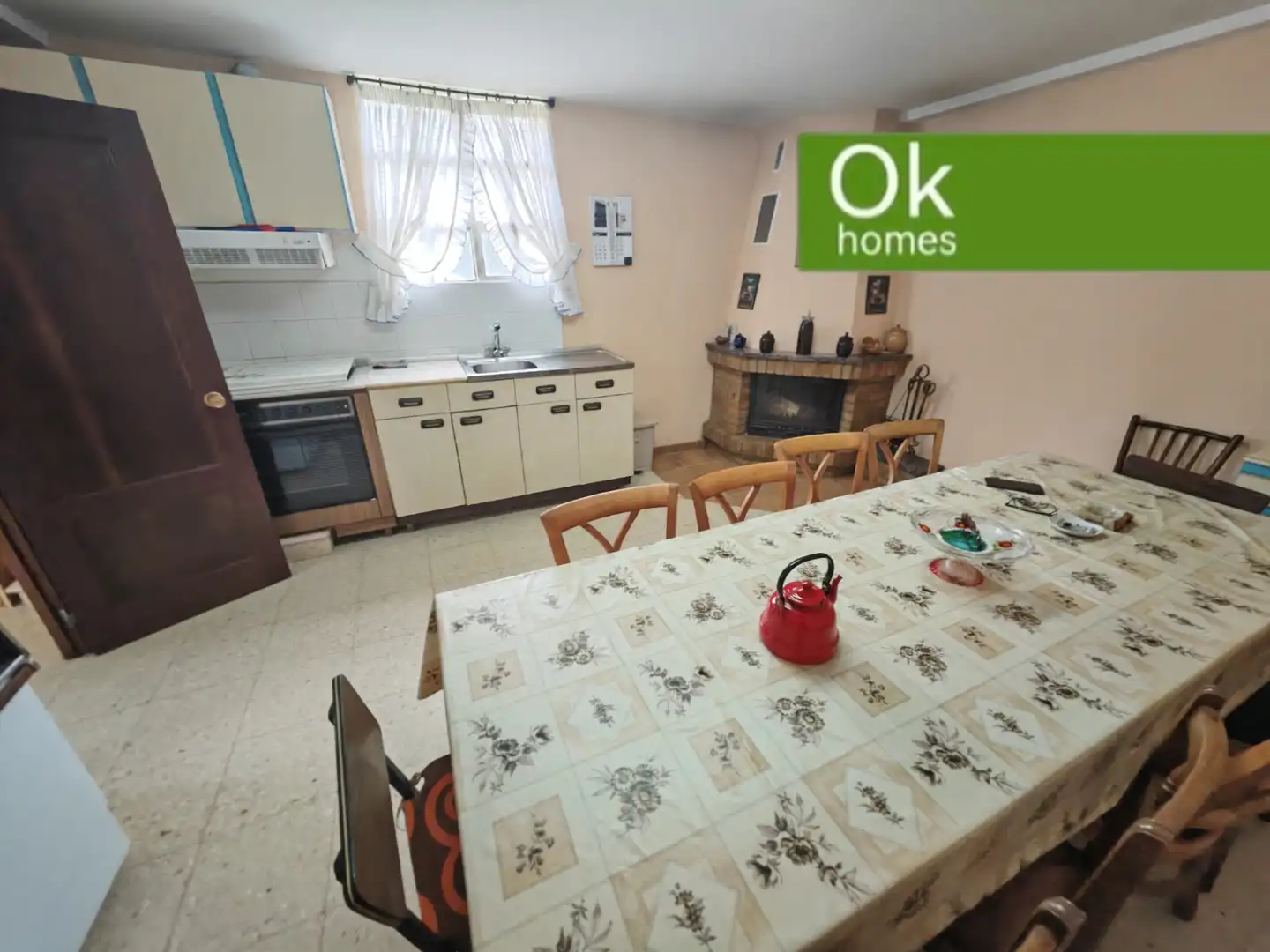 Cocina de Casa o chalet en venta en Mesía con Calefacción, Jardín privado y Parquet