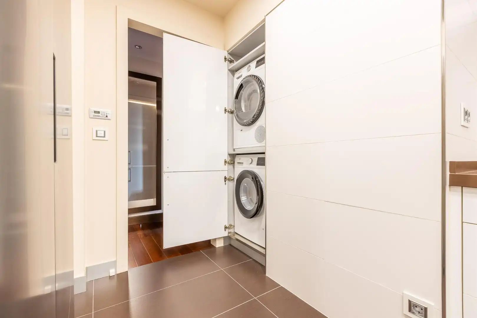 Piso en venta en A Coruña Capital  con Calefacción, Jardín privado y Trastero