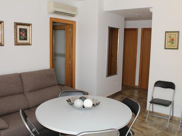 Maisonette mit Pool zur Miete in Oliva Playa