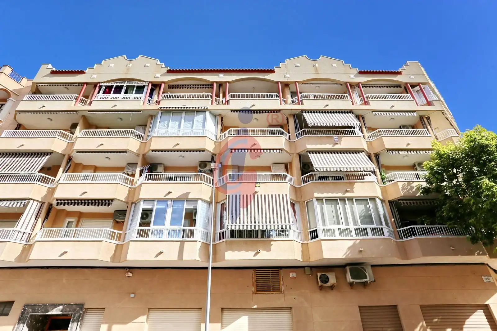Apartamento con ascensor en venta en Calle Dolores Viudes Blasco 7