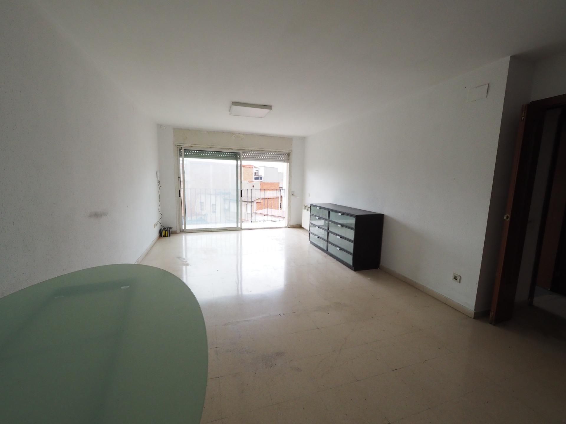Sala de estar de Piso en venta en  Barcelona Capital con Calefacción y Balcón
