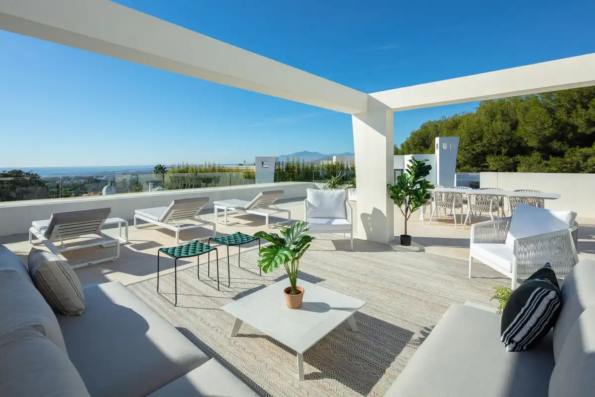 Terrace of Duplexes for sale in Marbella  with Air Conditioner and Community pool
