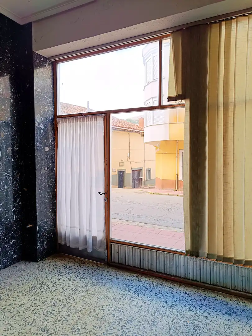 Exterior view of Flat for sale in Barruelo de Santullán  with Parquet flooring, Terrace and Furnished