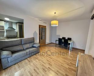 Sala d'estar de Apartament de lloguer en Badajoz Capital amb Aire condicionat, Terrassa i Balcó