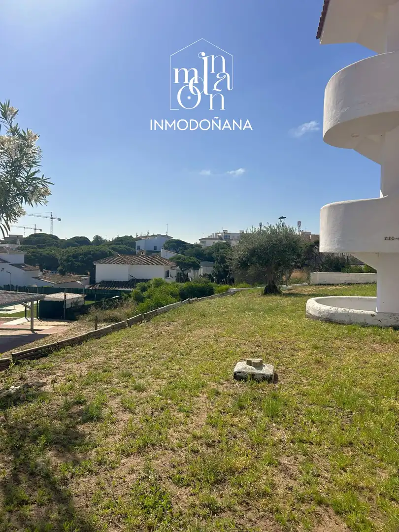 Apartment with pool for sale in Matalascañas, imagen 2