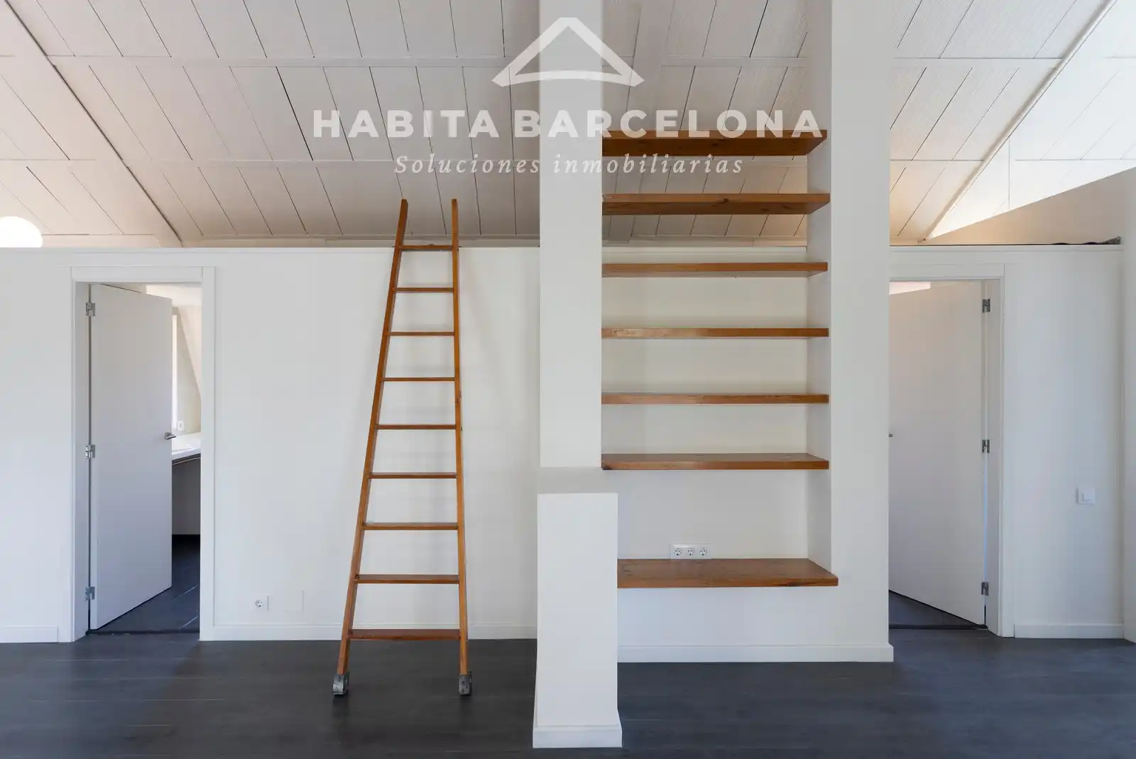 Dormitori de Casa o xalet de lloguer en Barcelona amb Aire condicionat, Calefacció i Jardí privat