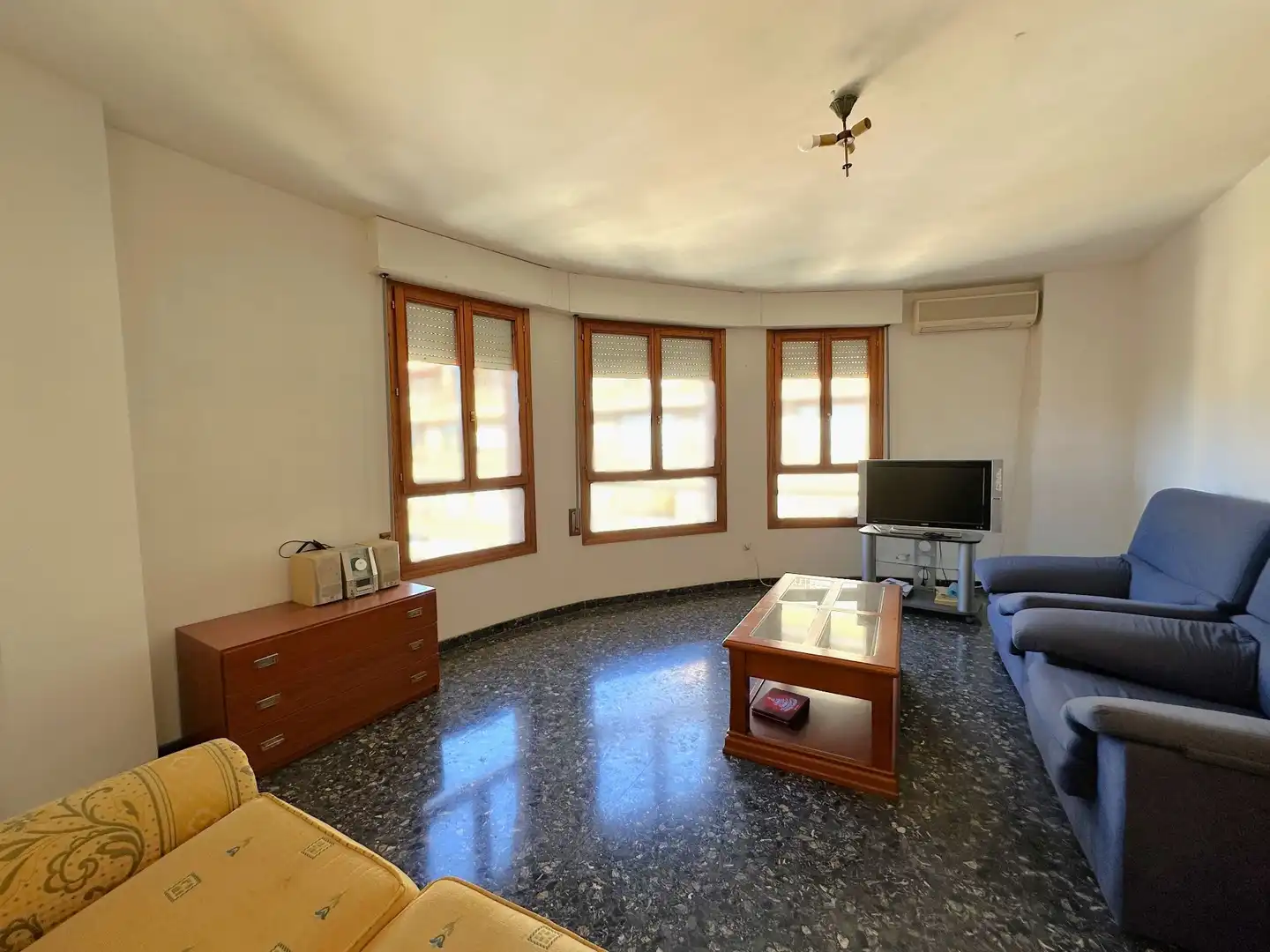 Living room of Flat for sale in Centro  