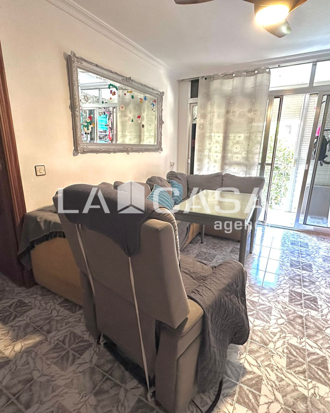 Flat for sale in  Sevilla Capital  with Terrace